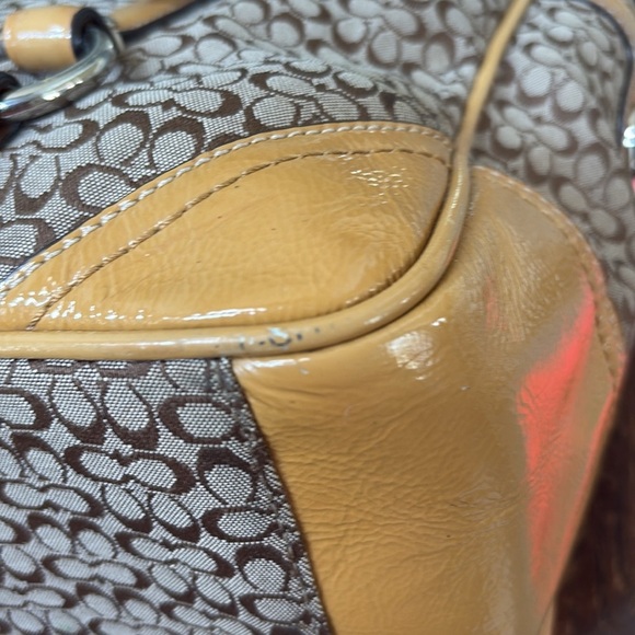 Coach  f12348 Rare mini c’s  shoulder bag  small tote
Brown/tan/mustard patent - Picture 13 of 15